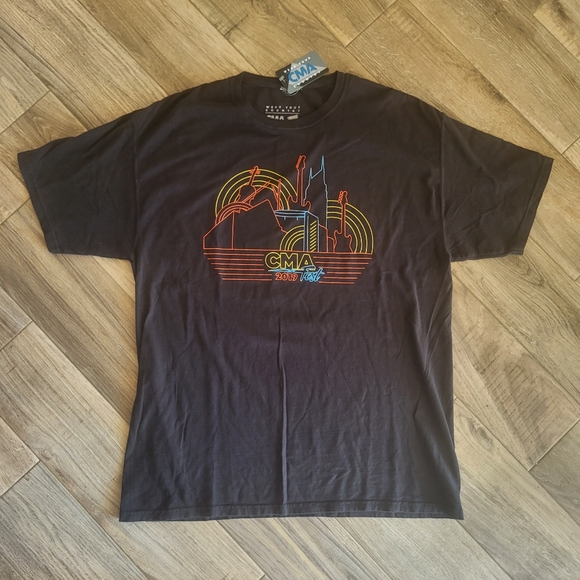 2019 CMA fest country concert tee nwt - Picture 5 of 8